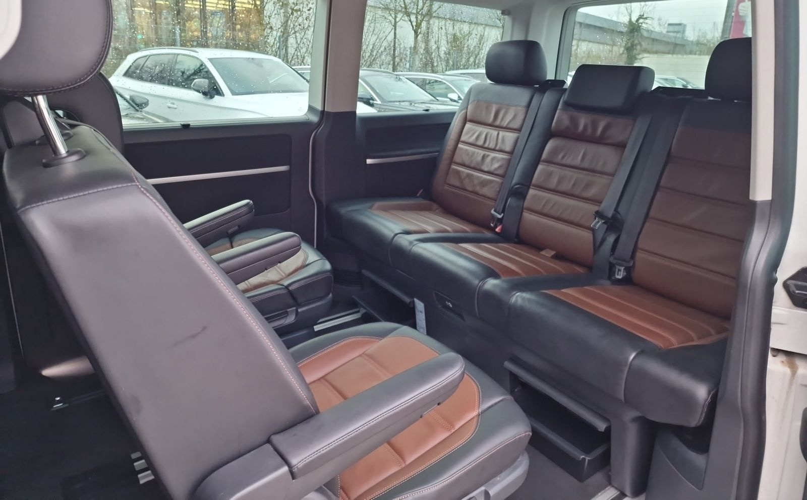 Volkswagen T6.1 Multivan 2.0 TDI 4Mot. Edition Comfortline foto 20