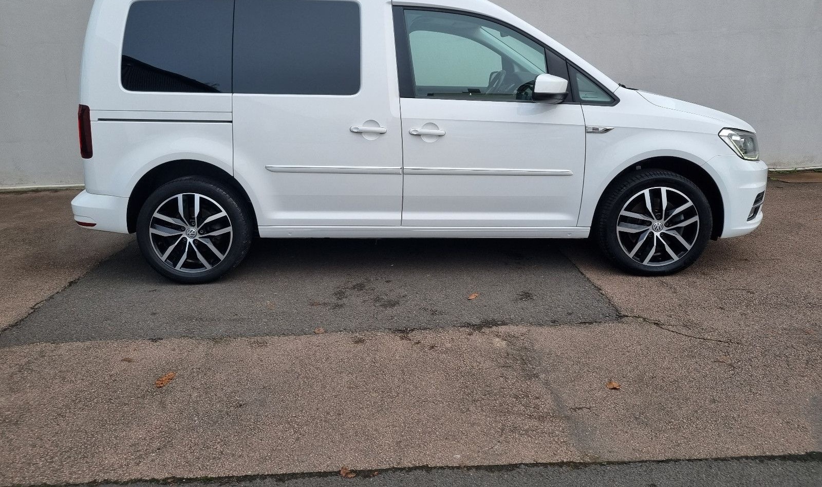 Volkswagen Caddy *5-SITZER, AUTOM., ALU, BI-XENON, SHZ* foto 9
