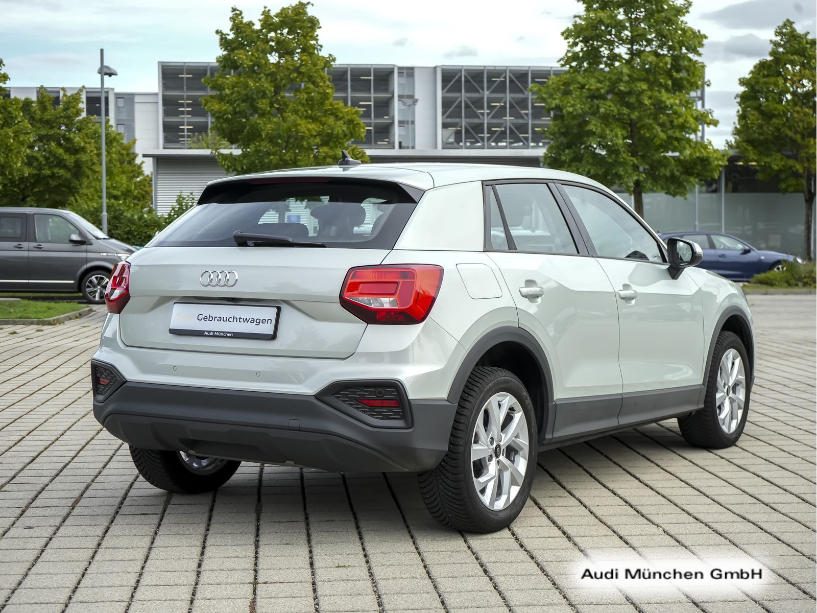 Audi Q2 35 TFSI S tronic LED PDC foto 4
