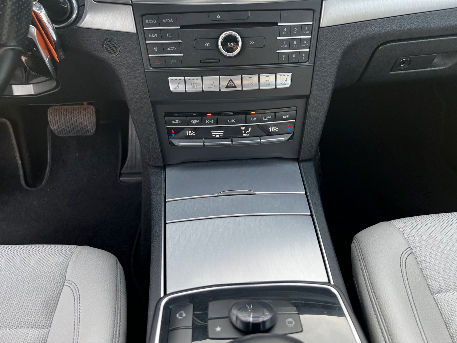 Mercedes-Benz E 350 E Coupe E 350 BlueTec / d foto 14
