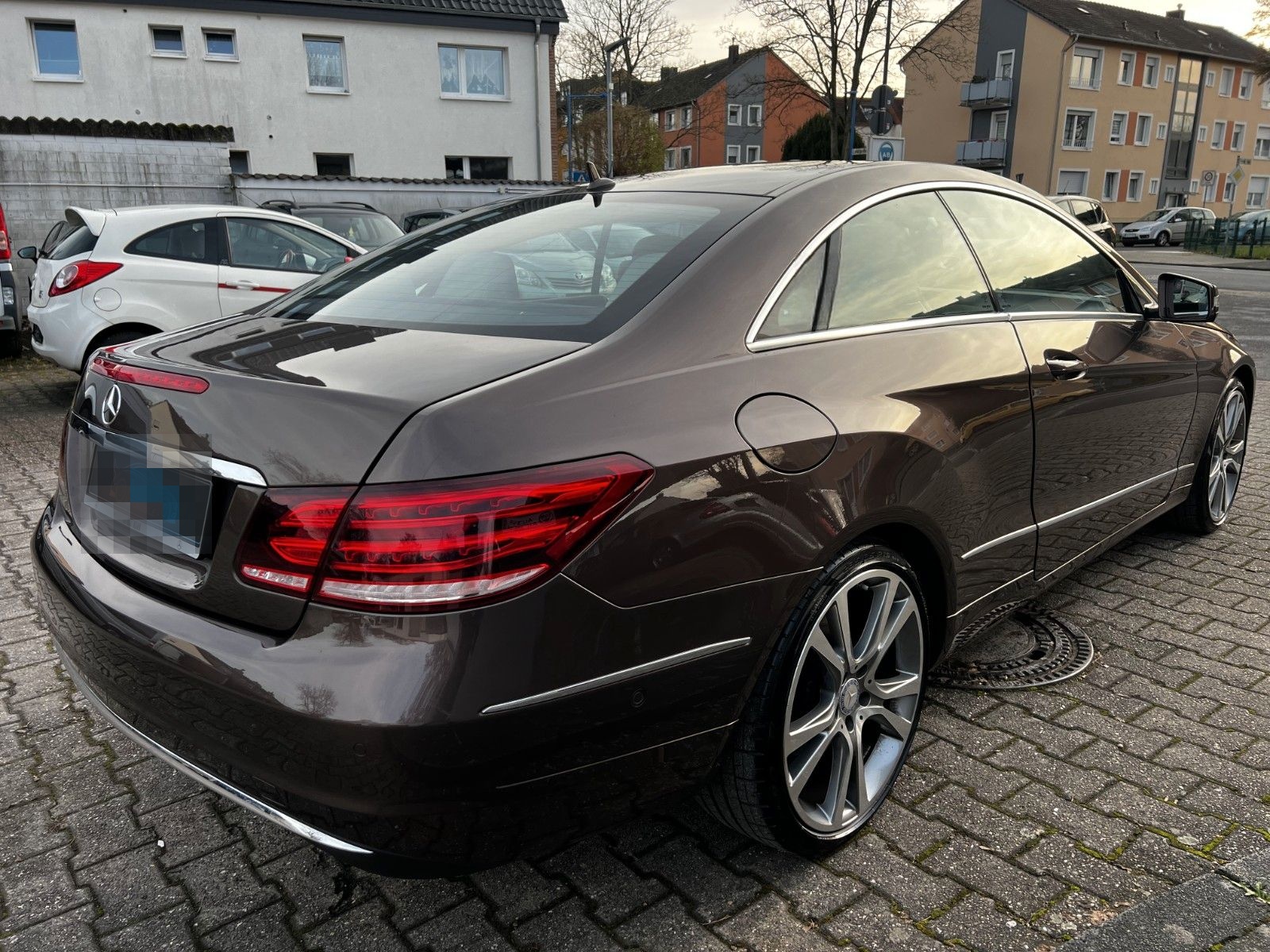 Mercedes-Benz E 350 E Coupe E 350 BlueTec / d foto 4