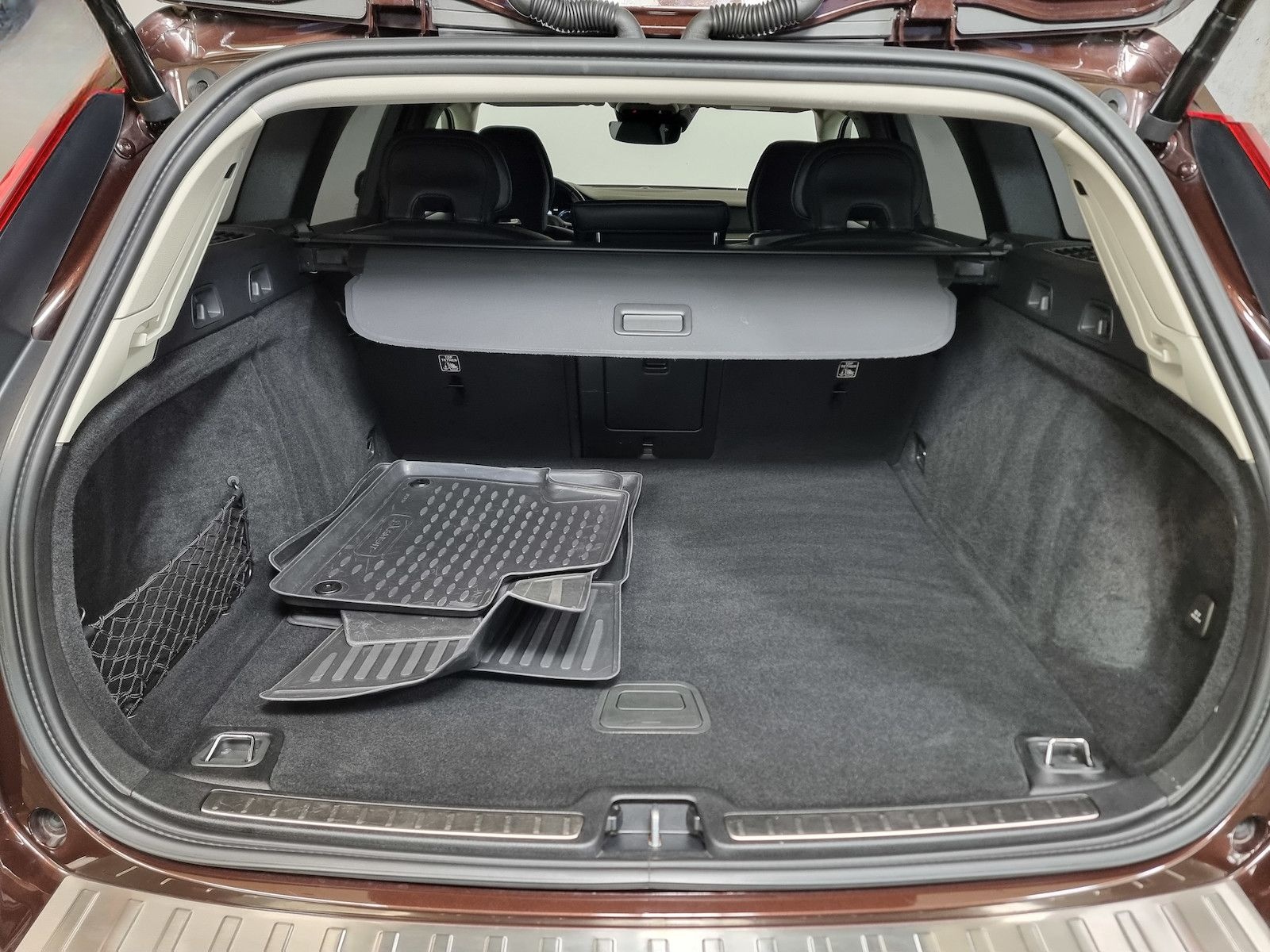 Volvo V60 Kombi Inscription LED ACC App Leder Kamera foto 20