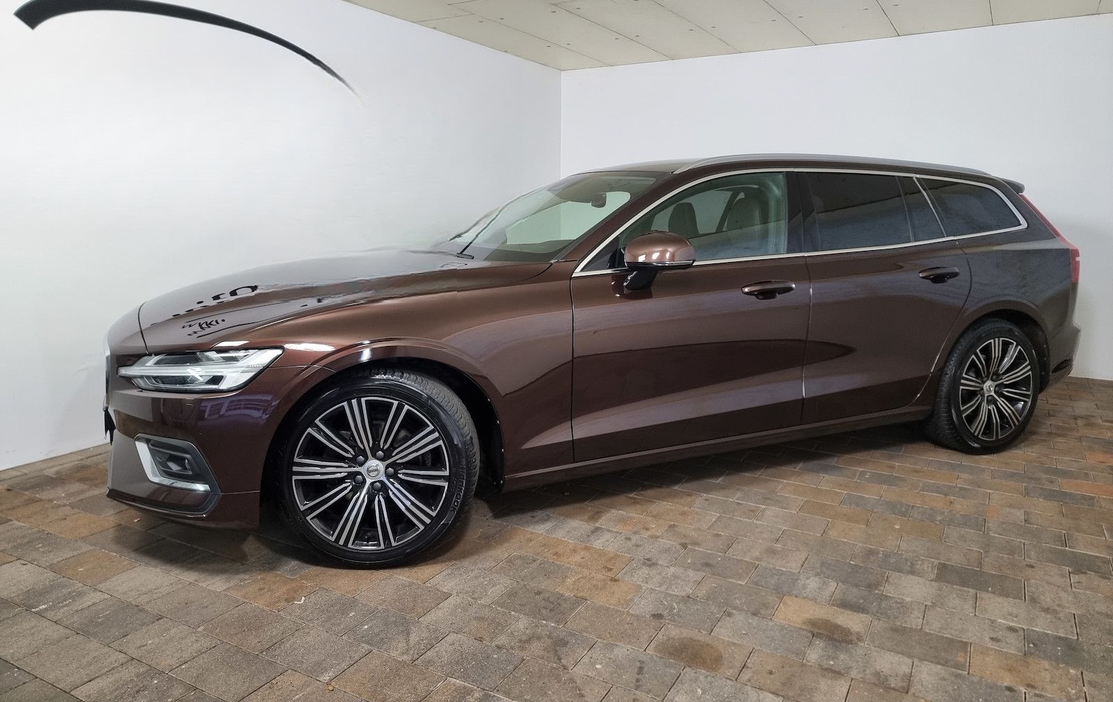 Volvo V60 Kombi Inscription LED ACC App Leder Kamera foto 7