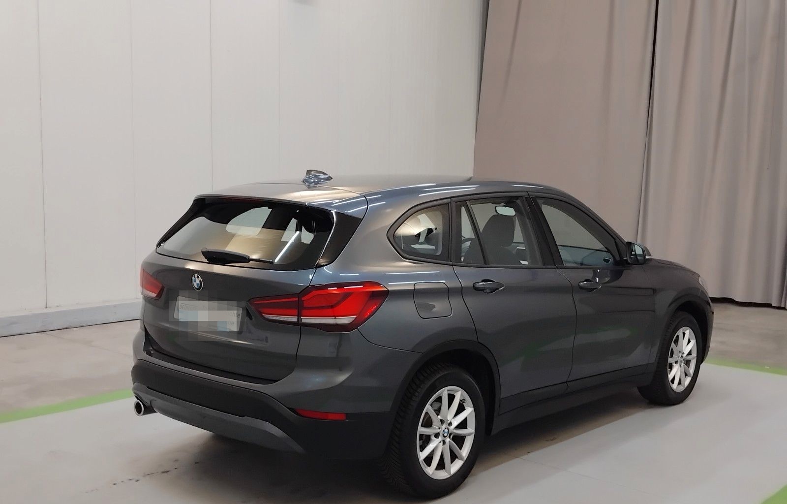 BMW X1 sDrive18i, Advantage foto 3