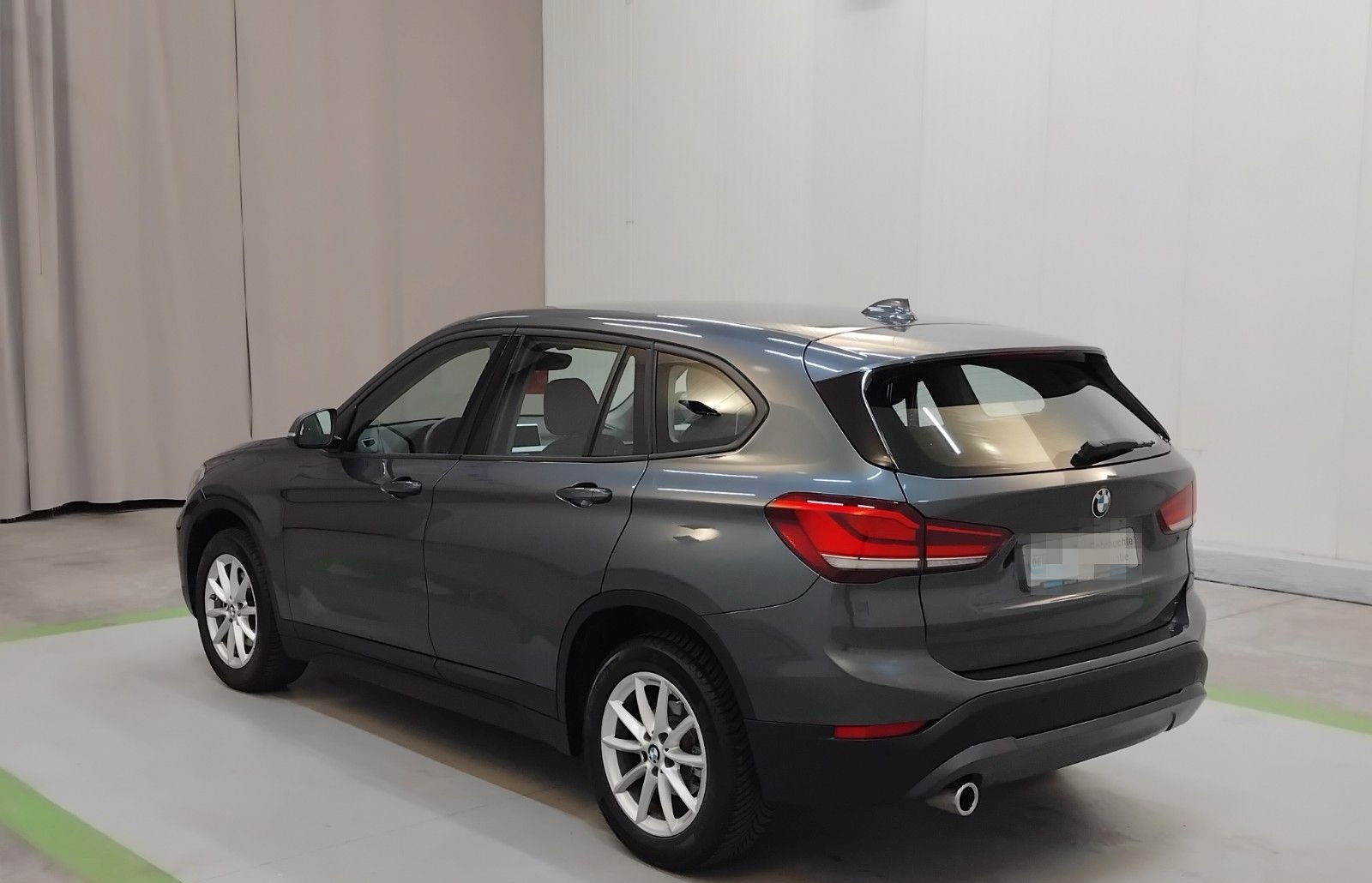 BMW X1 sDrive18i, Advantage foto 4