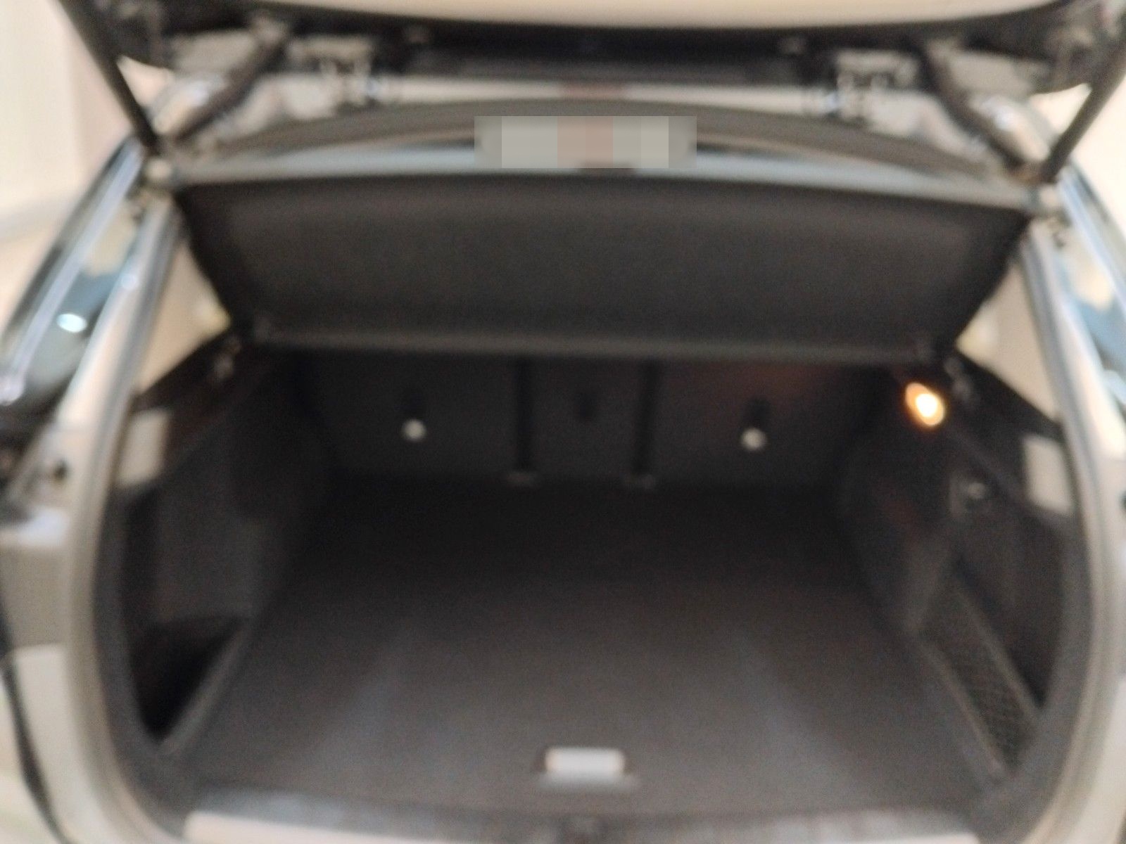 BMW X1 sDrive18i, Advantage foto 6