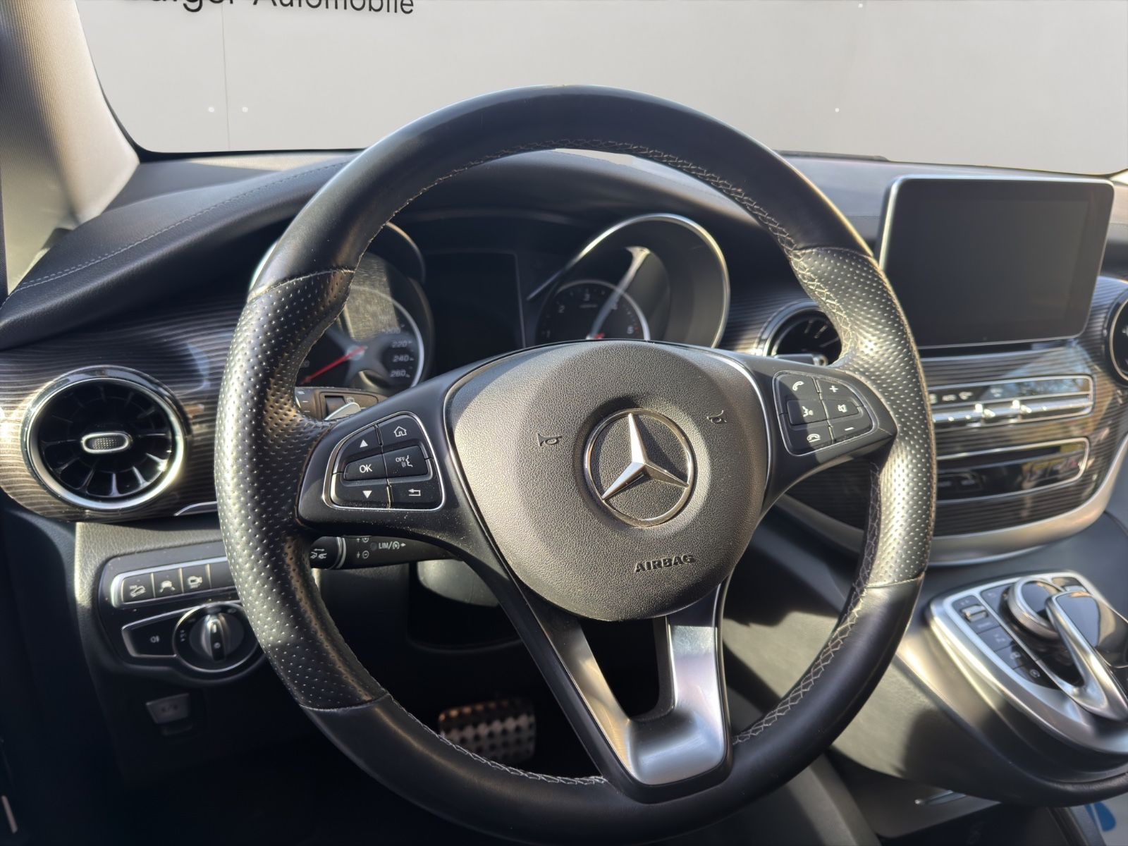 Mercedes-Benz V 300 Avantgarde Edition Lang 4 Matic foto 9