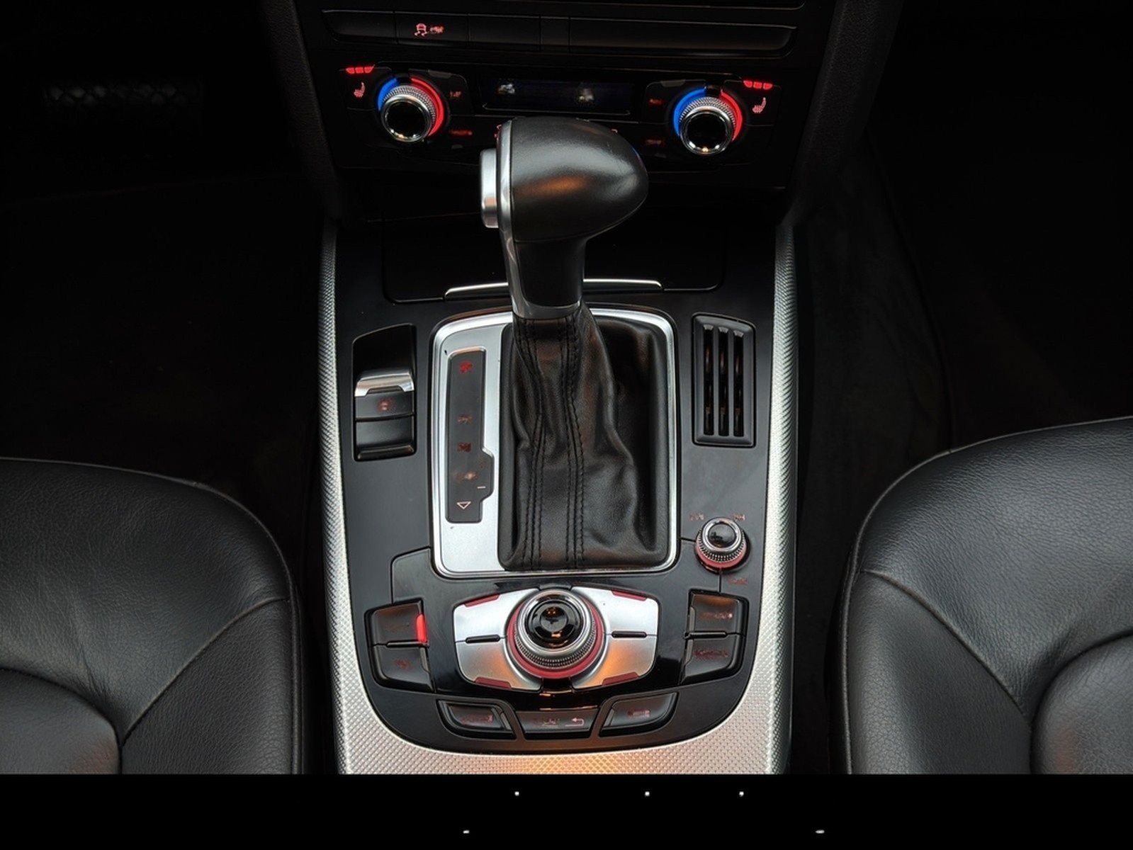Audi A5 2.0 TFSI S tronic quattro S LINE NAVI*PANO foto 14