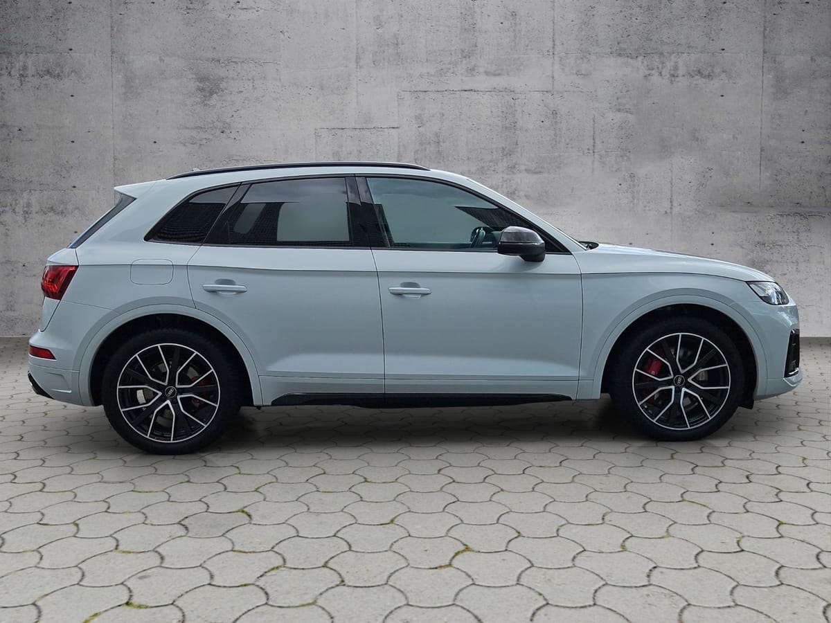 Audi SQ5 3.0 TDI quattro AHK PANO MATRIX foto 4
