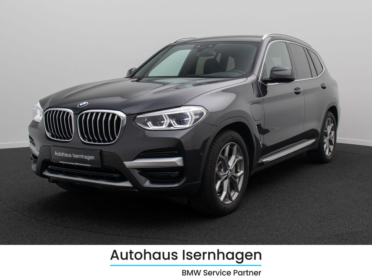 BMW X3 xD30e xLine HUD DAB Kamera Alarm HiFi 19Zoll