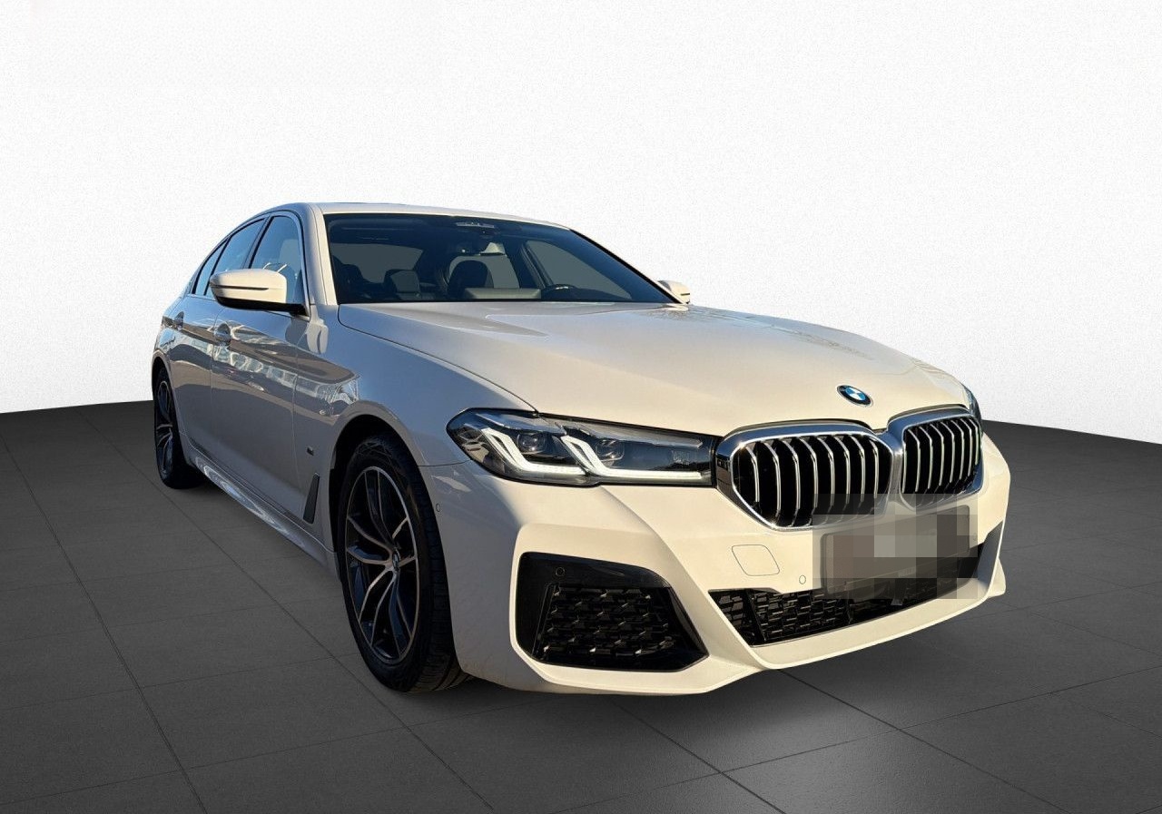 BMW 520d xDrive Aut. M Sport GSD St&Go StdHz RFK H/K foto 4