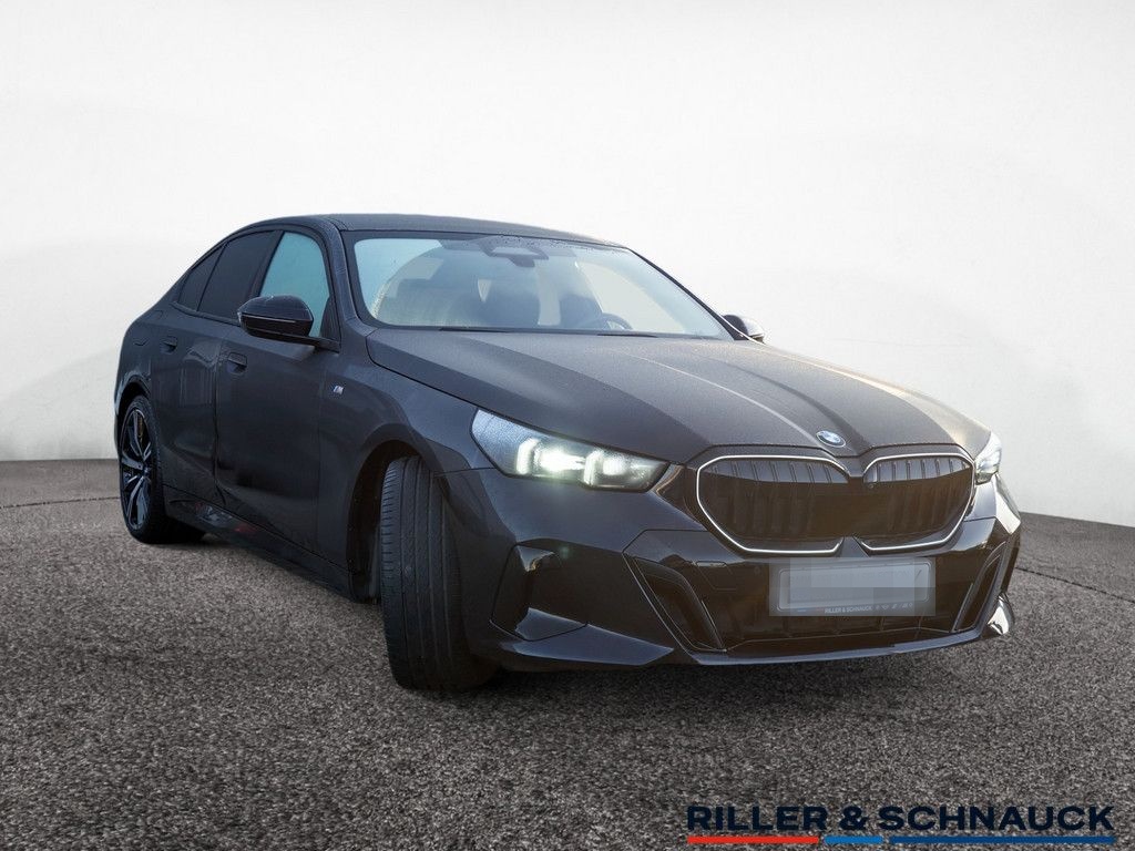 BMW 520d xDrive M-Sport PANO NAVI AHK ACC HUD 360° foto 2