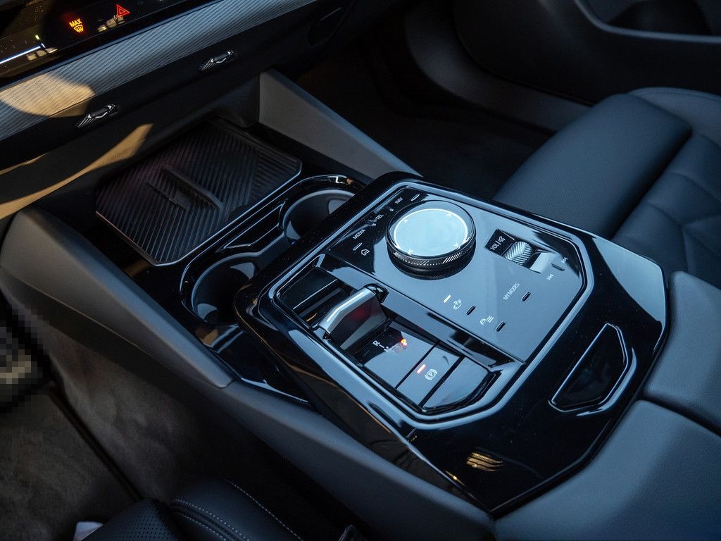 BMW 520d xDrive M-Sport PANO NAVI AHK ACC HUD 360° foto 15