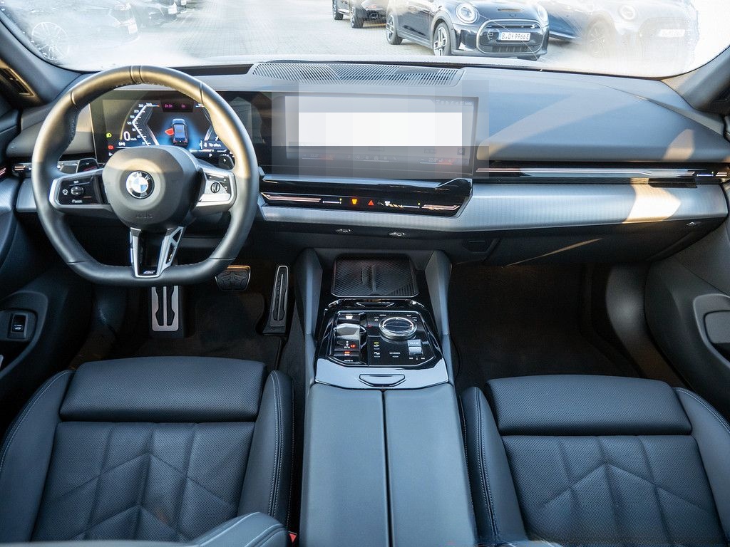 BMW 520d xDrive M-Sport PANO NAVI AHK ACC HUD 360° foto 9