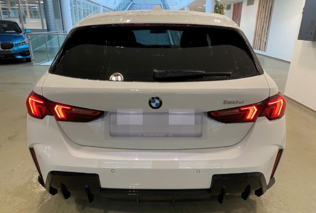 BMW 120 d M-Sport 360°Kam H/K HUD 18'' Ad-M-Fahrw H/ foto 4