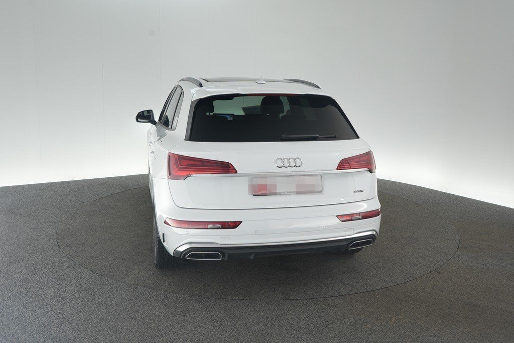 Audi Q5 55 TFSIe quattro S tronic S line AHK Pano foto 4