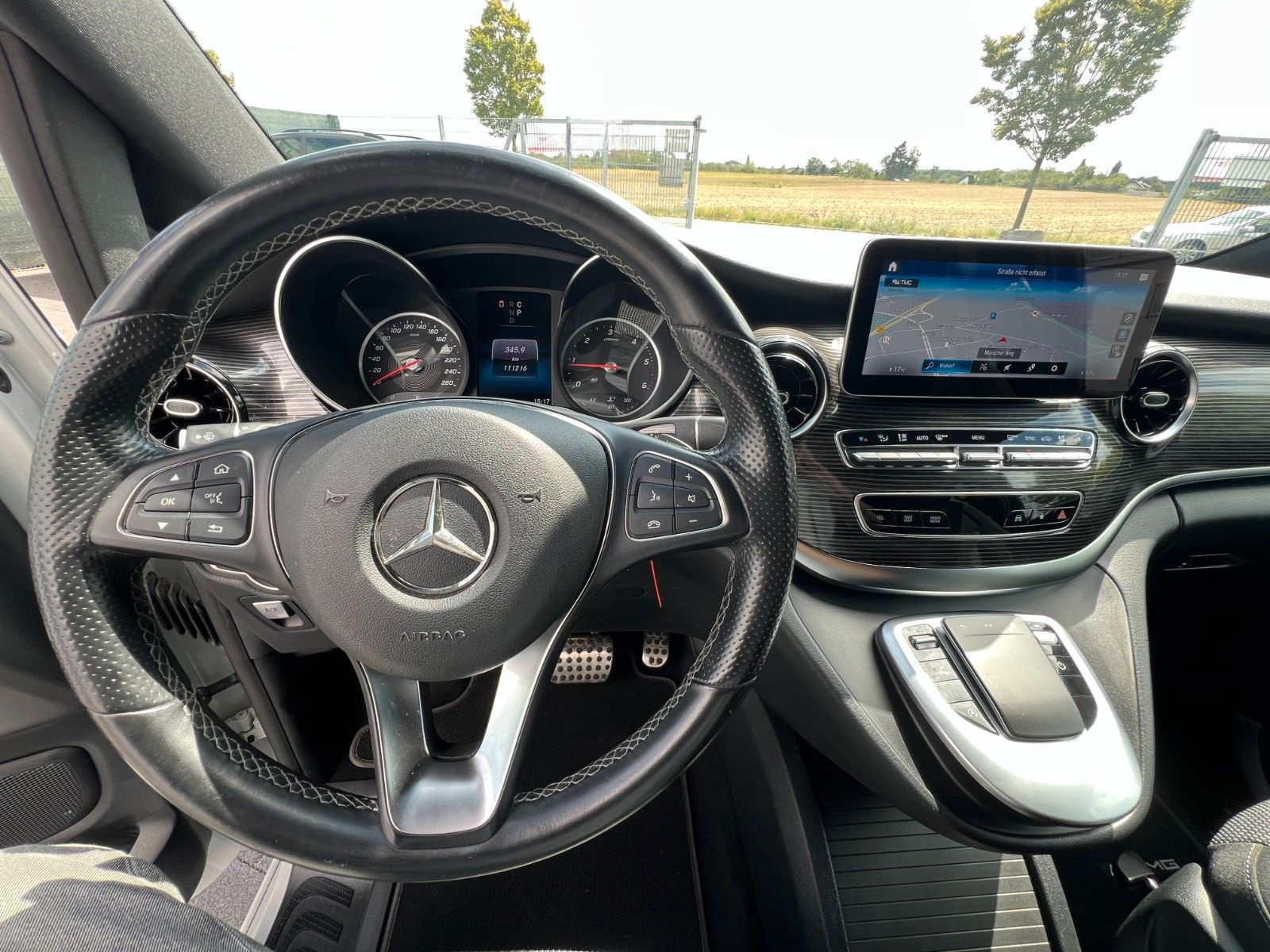 Mercedes-Benz V 250 AMG d extra Lang MBUX LED 7-Sitzer Kamera foto 11