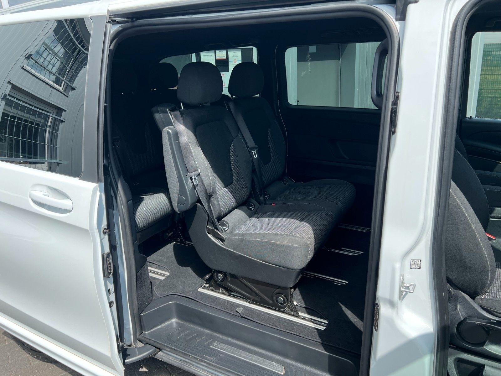 Mercedes-Benz V 250 AMG d extra Lang MBUX LED 7-Sitzer Kamera foto 15