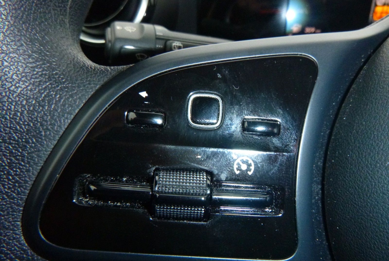 Mercedes-Benz CLA 180 Shooting Brake >Navi/Teilleder/Sitzheiz< foto 16