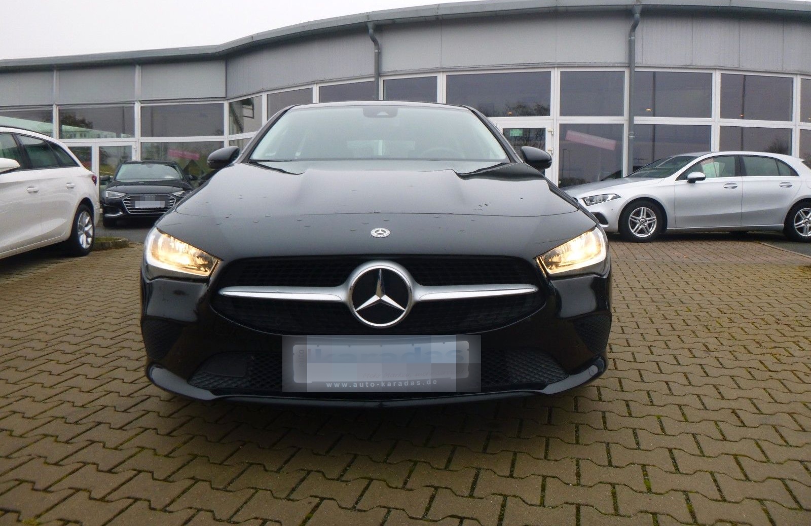 Mercedes-Benz CLA 180 Shooting Brake >Navi/Teilleder/Sitzheiz< foto 3