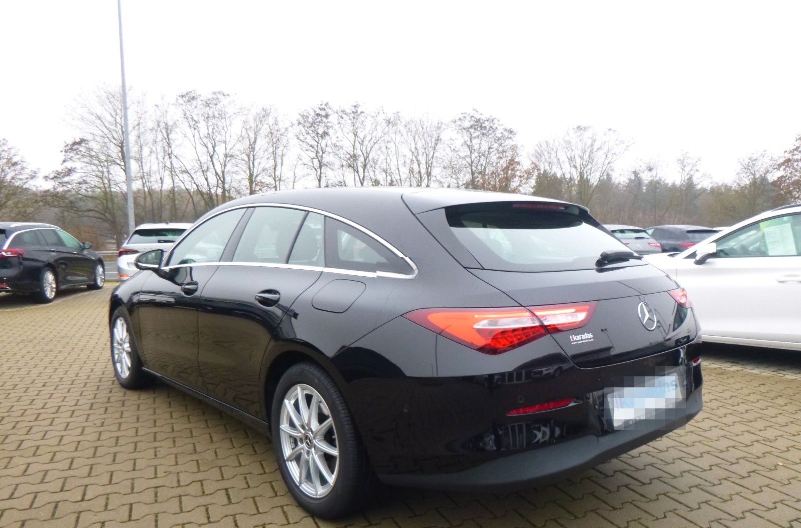 Mercedes-Benz CLA 180 Shooting Brake >Navi/Teilleder/Sitzheiz< foto 4