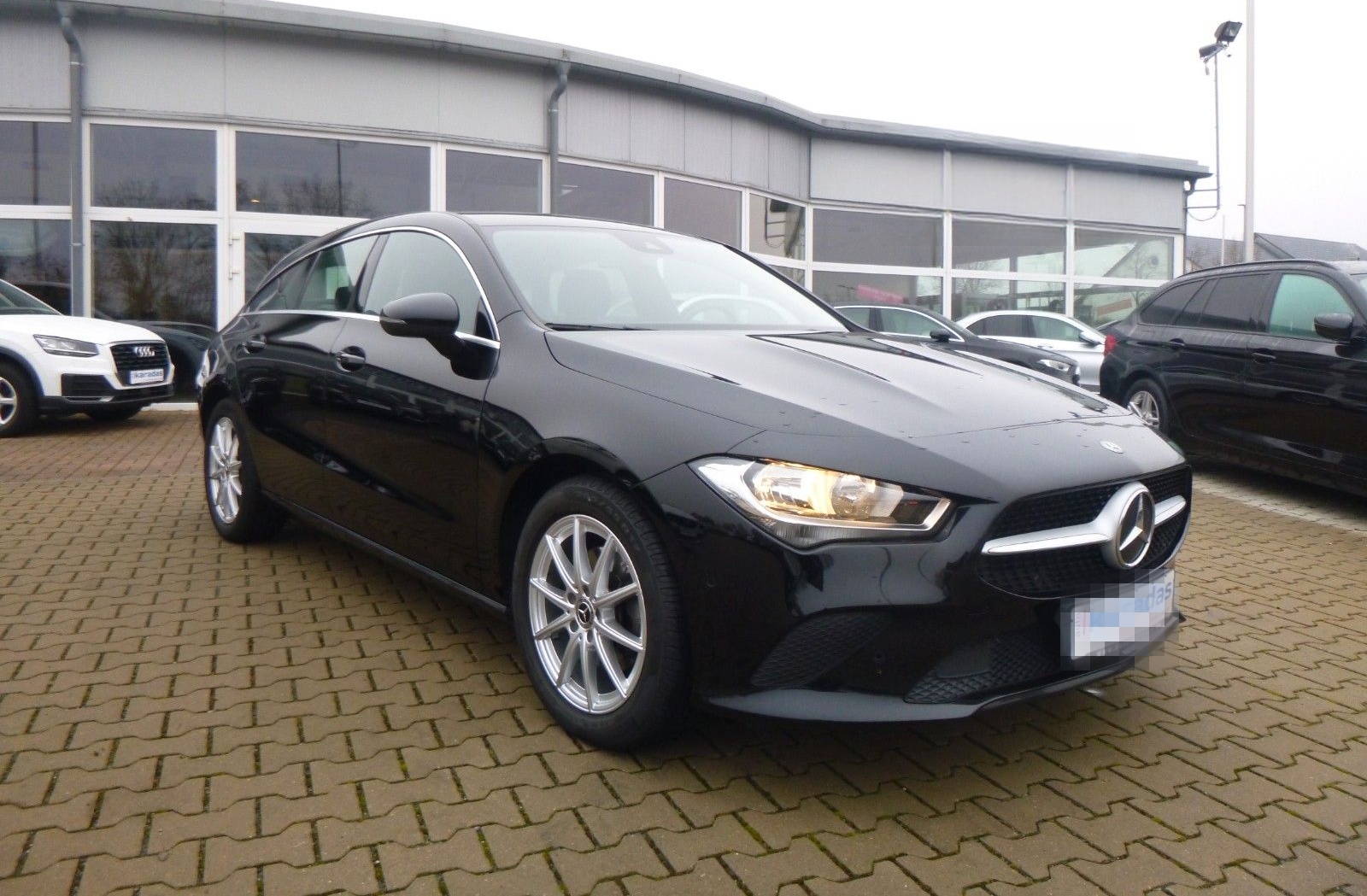 Mercedes-Benz CLA 180 Shooting Brake >Navi/Teilleder/Sitzheiz< foto 5