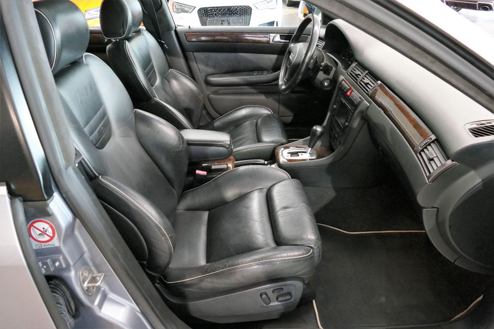 Audi RS6 Avant 4.2 V8 quattro 19Zoll NAVI el.SD AHK foto 15