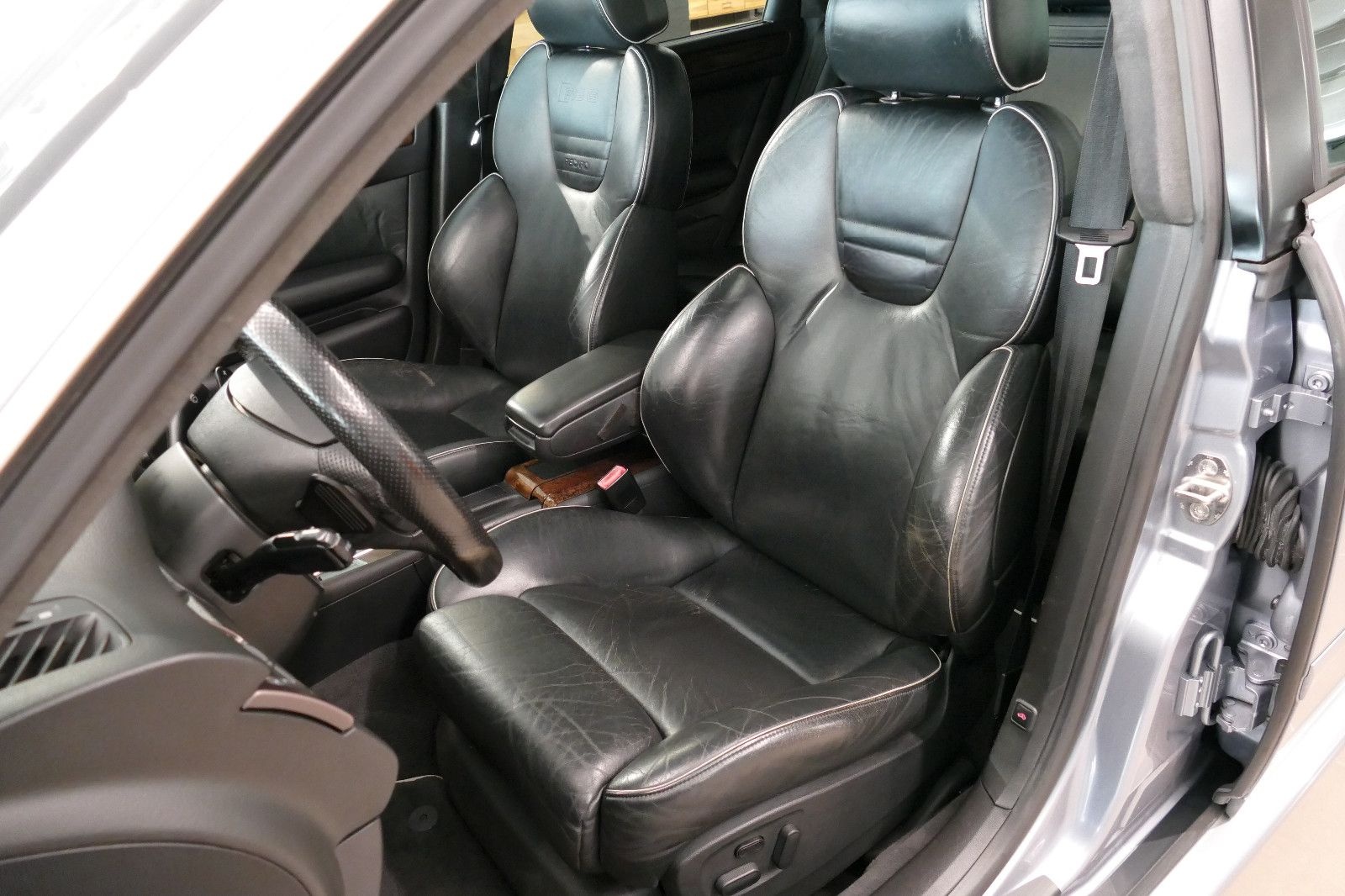 Audi RS6 Avant 4.2 V8 quattro 19Zoll NAVI el.SD AHK foto 19