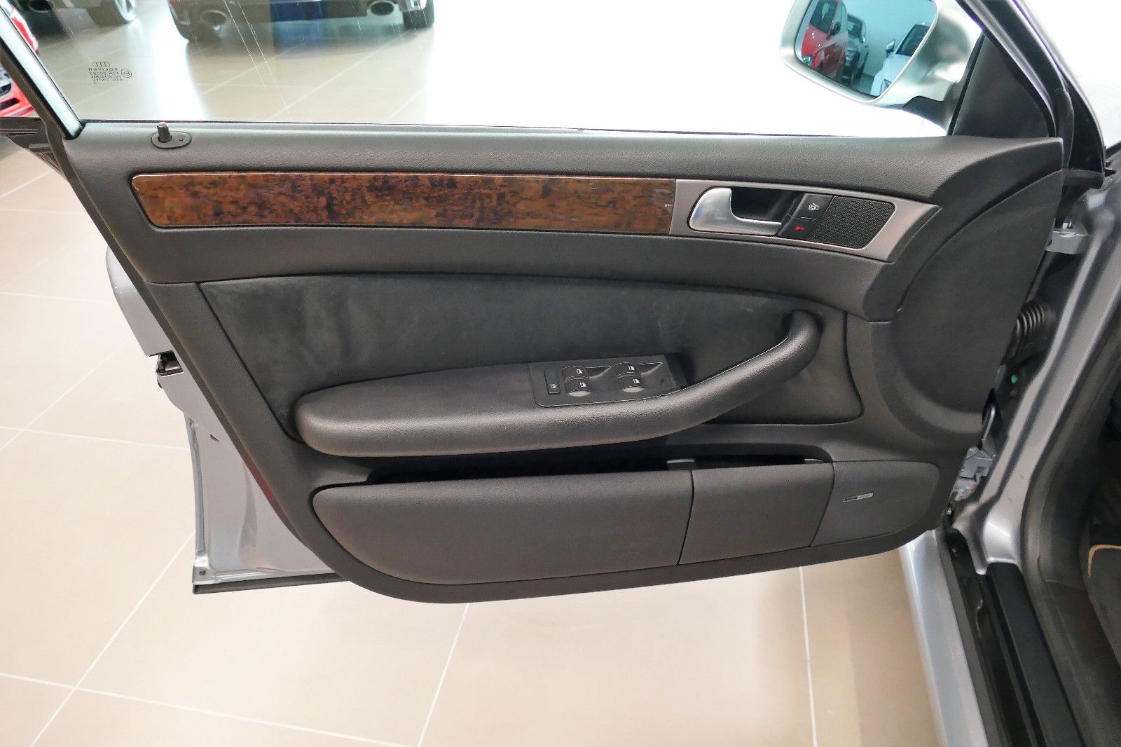 Audi RS6 Avant 4.2 V8 quattro 19Zoll NAVI el.SD AHK foto 22