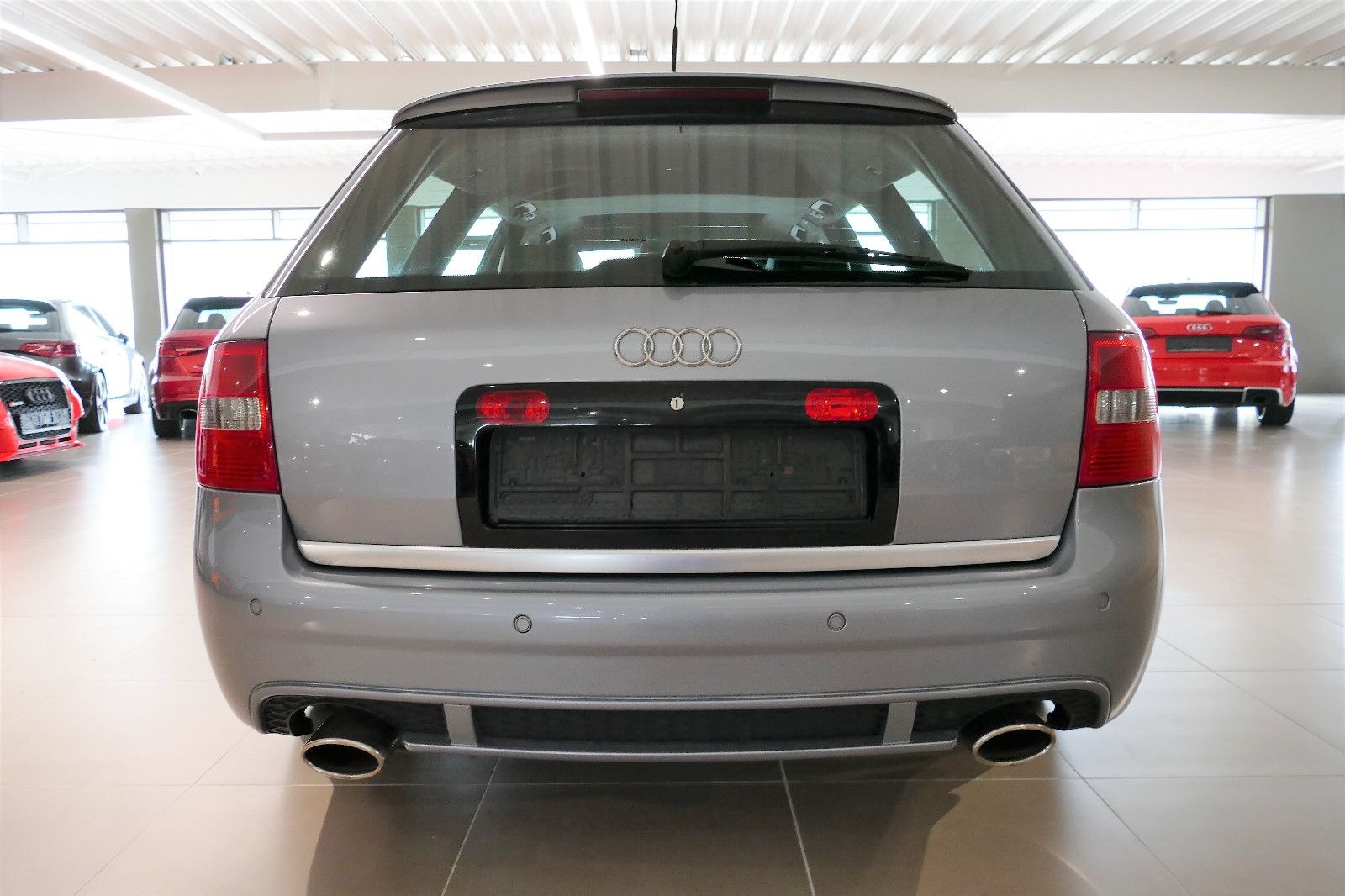 Audi RS6 Avant 4.2 V8 quattro 19Zoll NAVI el.SD AHK foto 6