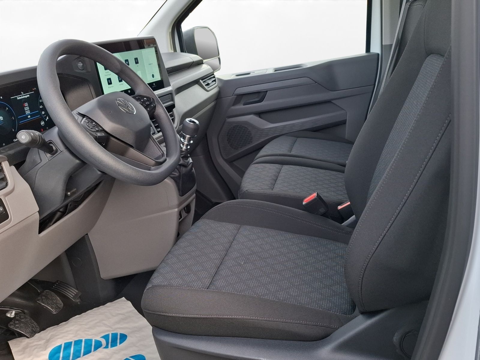 Volkswagen T7 Kombi 9-Sitzer Kurz Klima Ganzjahresreifen foto 2
