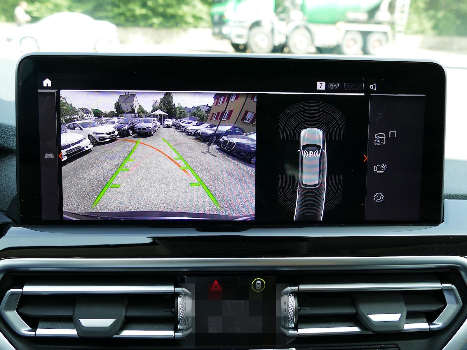 BMW X3 xDrive 30 e Sport Pano Laser HeadUp AHK Leder foto 11