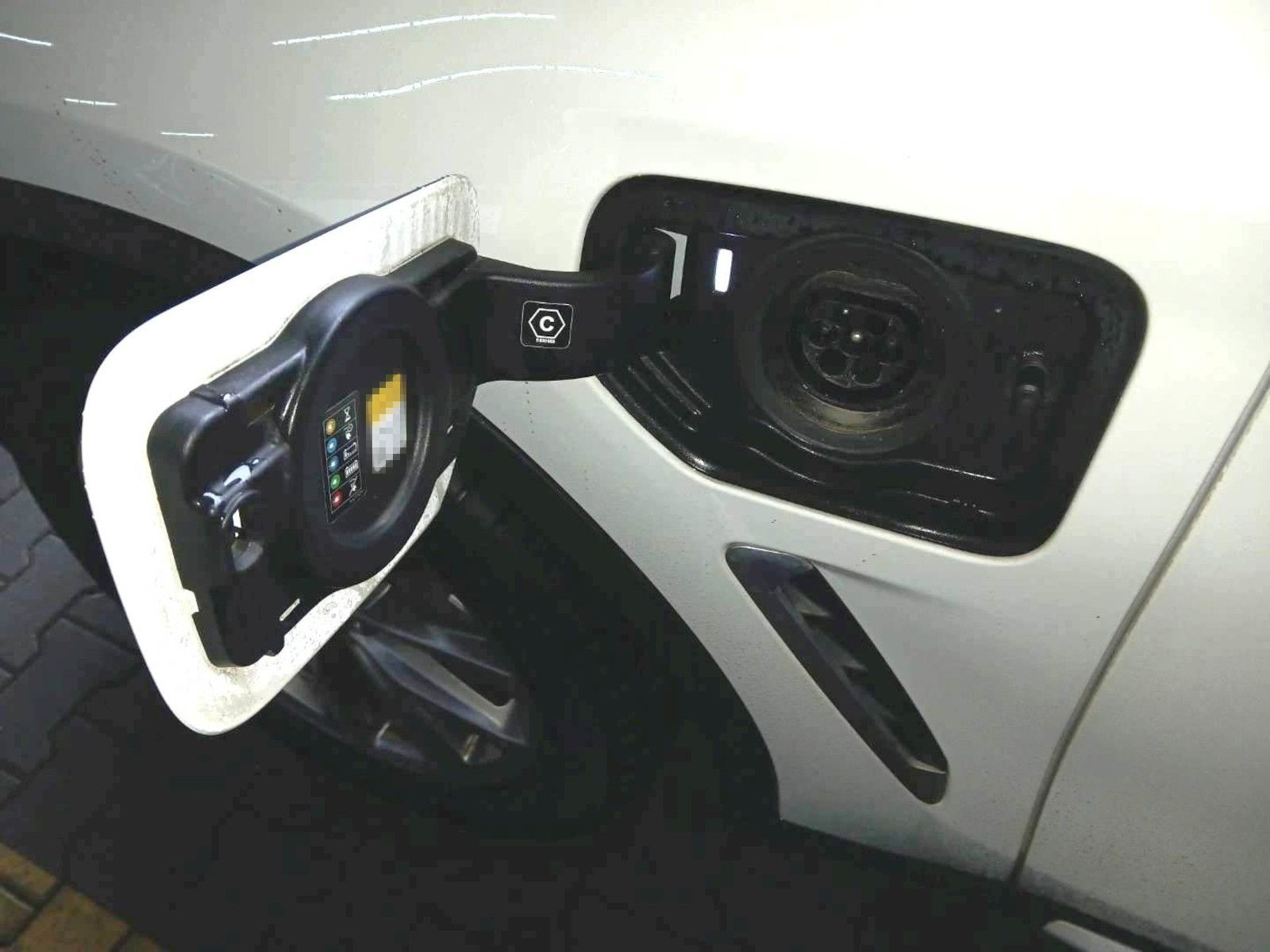 BMW X3 xDrive 30 e Sport Pano Laser HeadUp AHK Leder foto 16