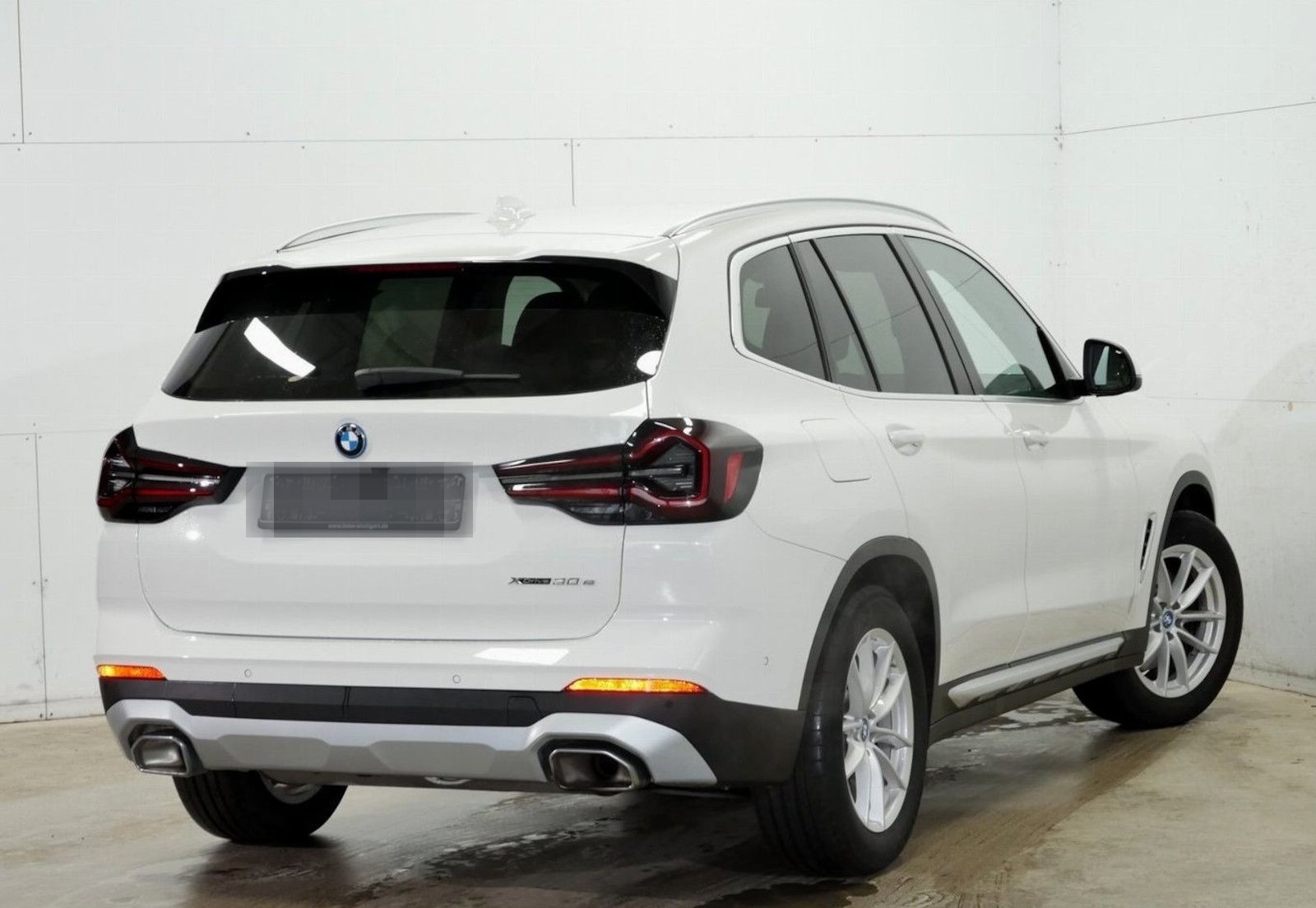 BMW X3 xDrive 30 e Sport Pano Laser HeadUp AHK Leder foto 4