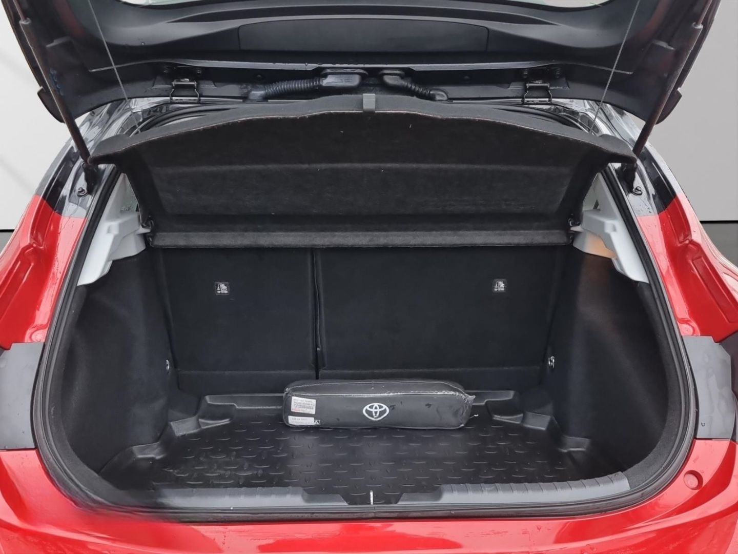 Toyota Corolla 1.8 Hybrid TeamD *Navi*LED*Technikpaket* foto 8