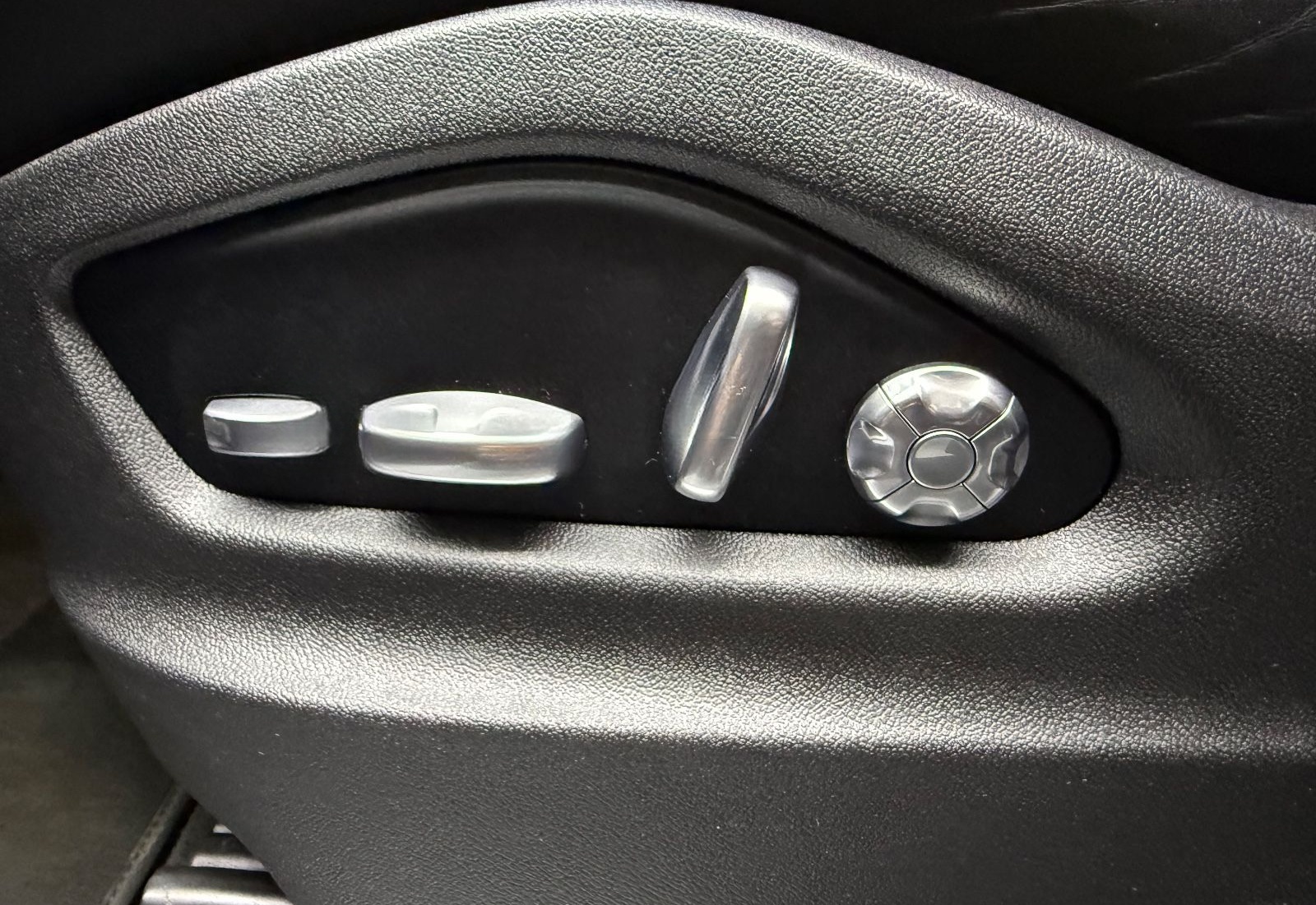 Porsche Cayenne °Luft°360 Cam°Led°Sportsitz°Bose foto 17