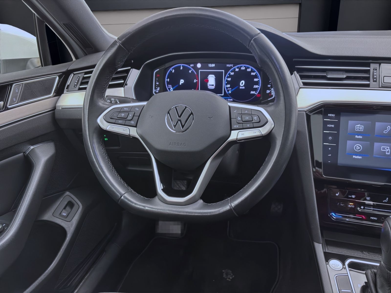 Volkswagen Passat Variant 2.0 TDI DSG ELEGANCE STANDHZG PAN foto 11