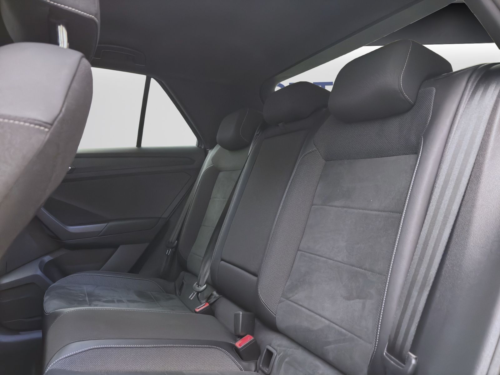 Volkswagen T-Roc 2.0 TDI DSG R-LINE AHK KAMERA PDC NAVI foto 15