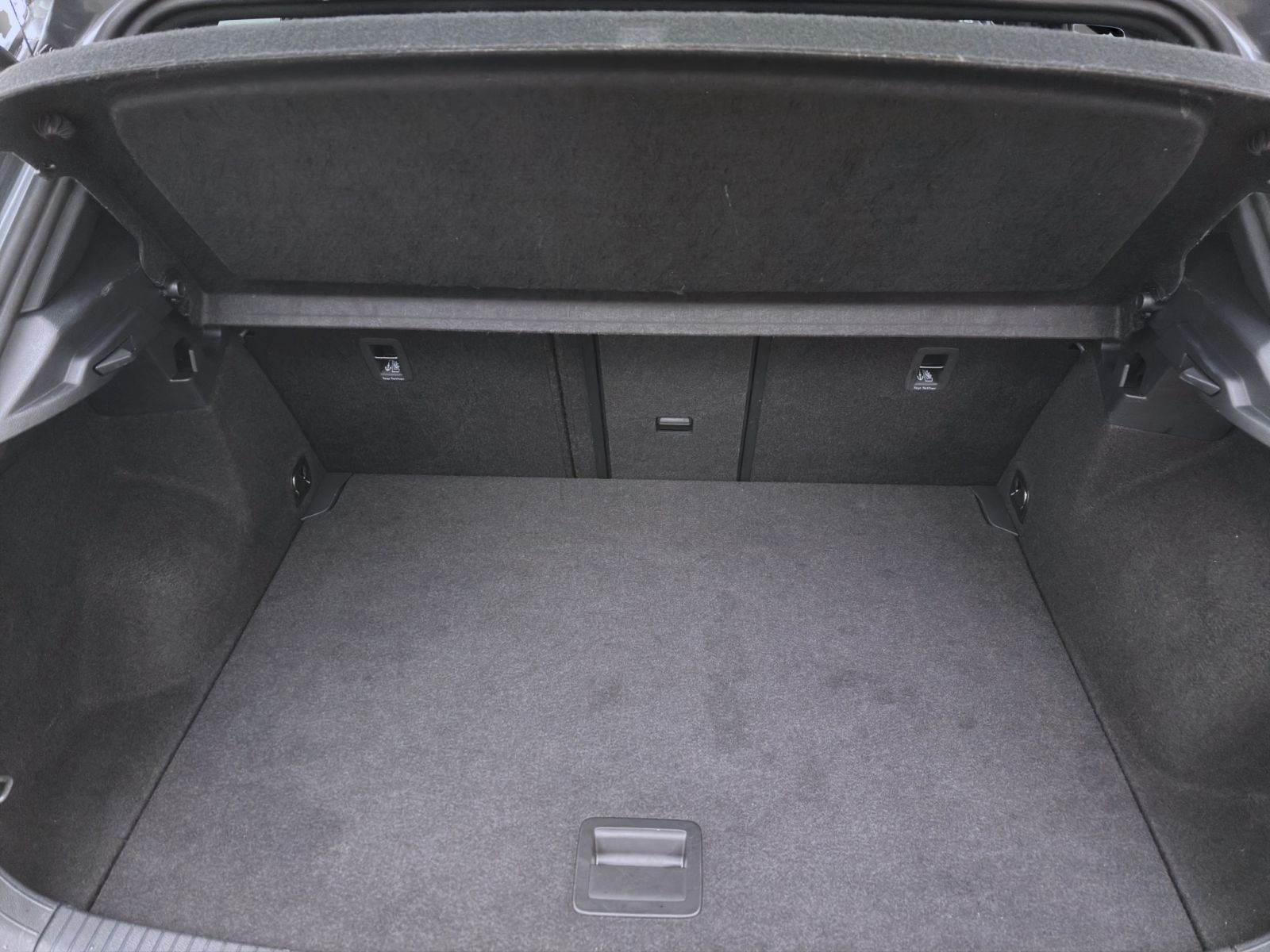 Volkswagen T-Roc 2.0 TDI DSG R-LINE AHK KAMERA PDC NAVI foto 4