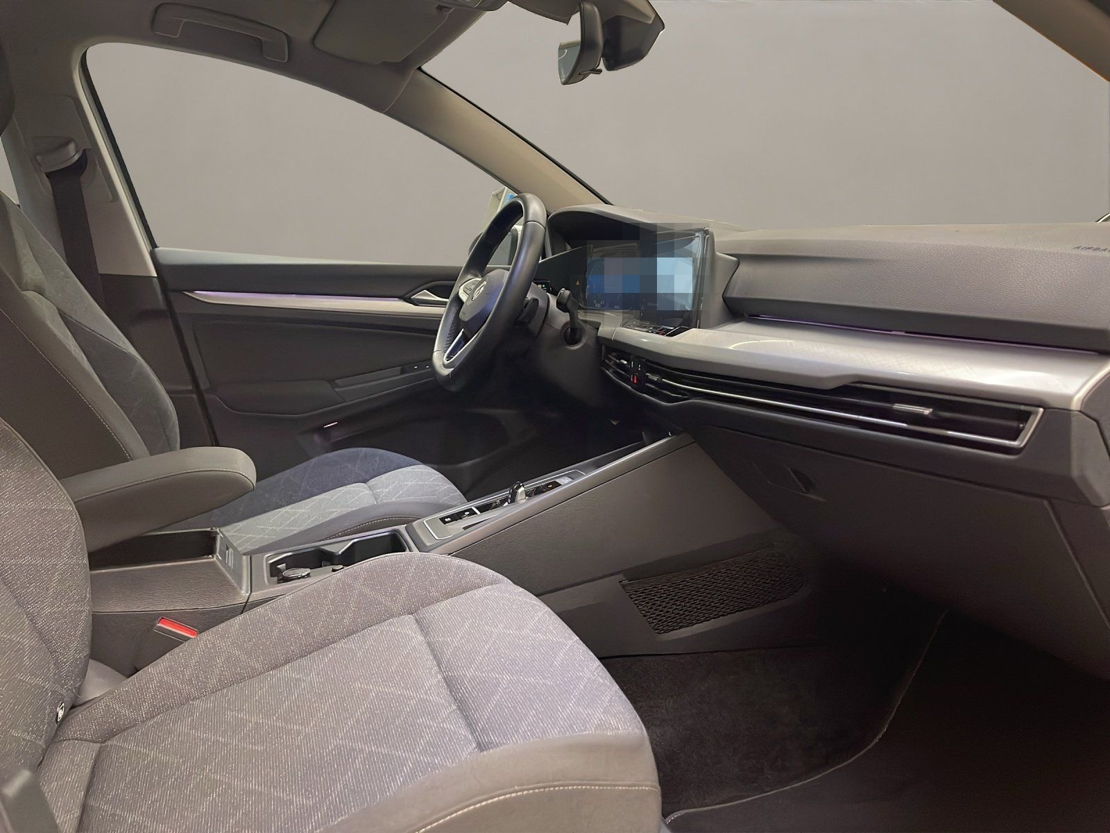 Volkswagen Golf VIII 1.0 eTSI Life ACC AUT Kam. Navi LED LM foto 18