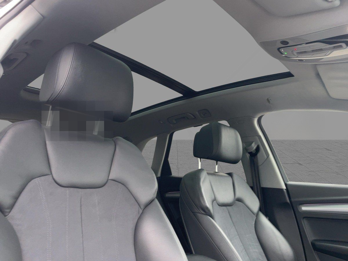 Audi Q5 TFSIe quattro advanced Pano Matrix RearView foto 14