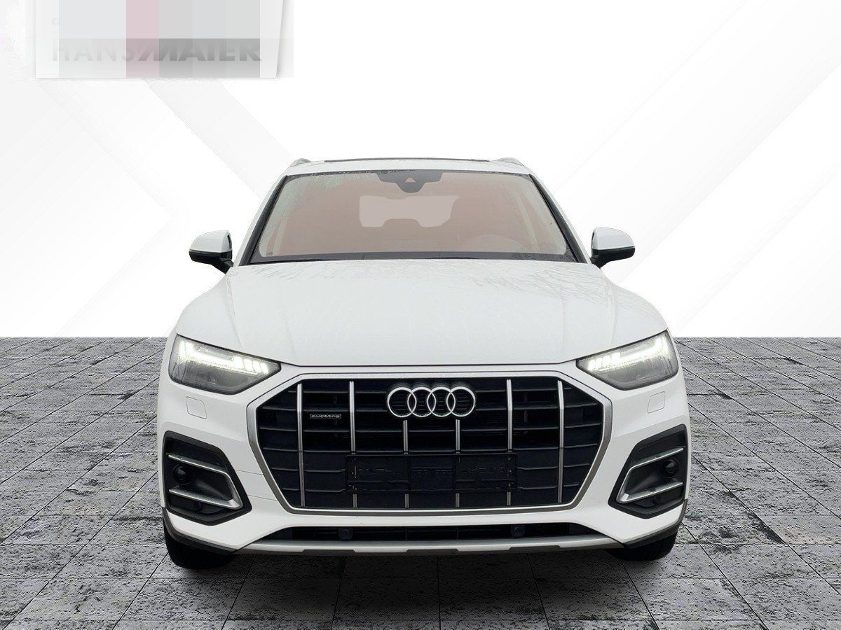 Audi Q5 TFSIe quattro advanced Pano Matrix RearView foto 3
