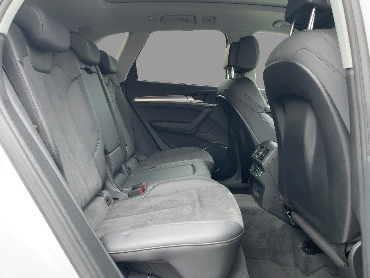 Audi Q5 TFSIe quattro advanced Pano Matrix RearView foto 9