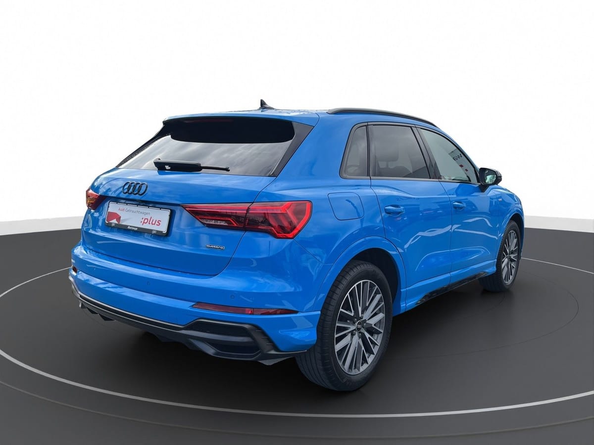 Audi Q3 40 TDI QUATTRO S-LINE LED foto 4