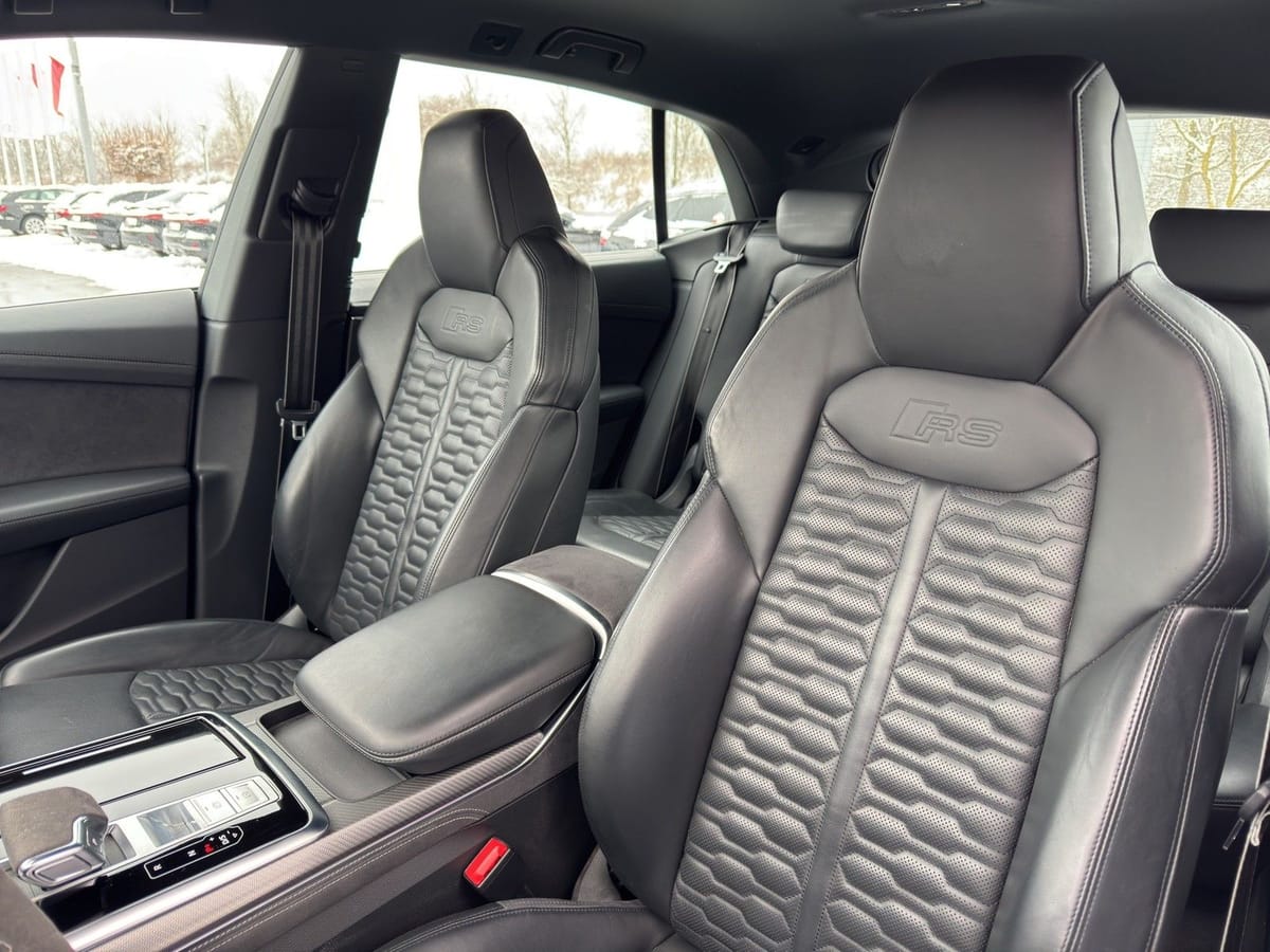 Audi RS Q8 4.0 TFSI QUATTRO+AHK+MATRIX+OPTIKPAKET foto 18