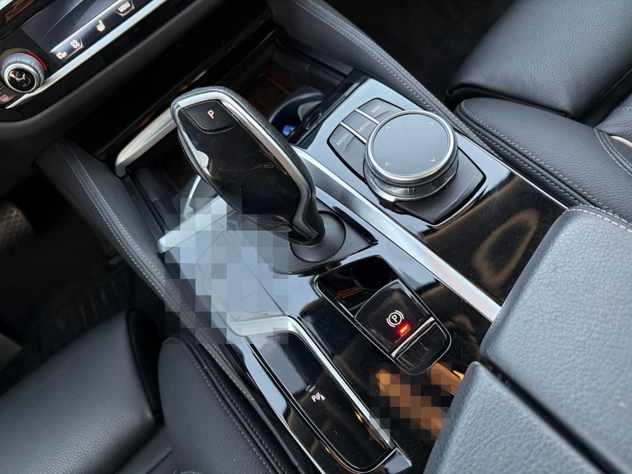 BMW 530d xdrive Luxury ACC Kam HUD Laser GSD KomSi foto 14