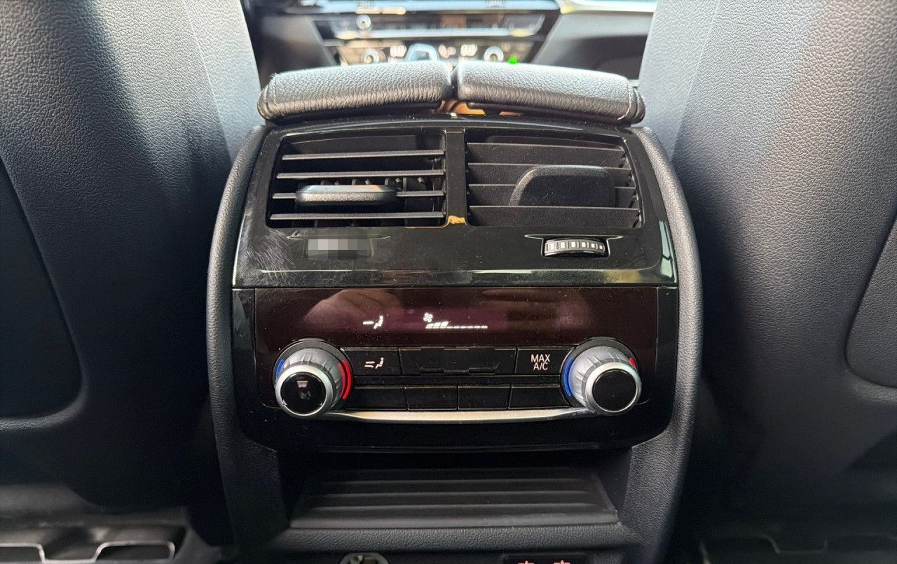 BMW 530d xdrive Luxury ACC Kam HUD Laser GSD KomSi foto 17