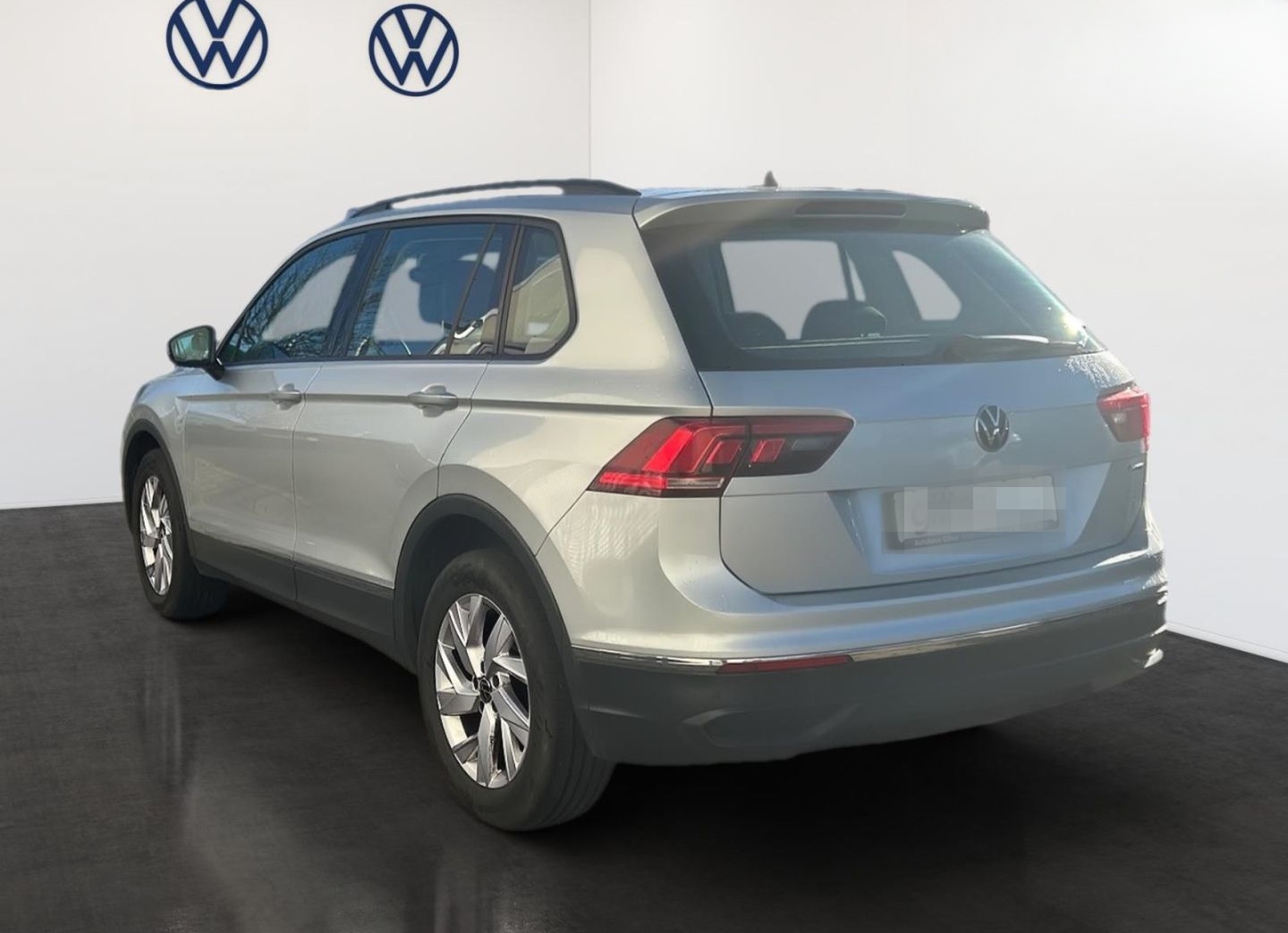 Volkswagen Tiguan LIFE 4M MATRIX STANDHEI APP DAB+ SHZ WINT foto 4