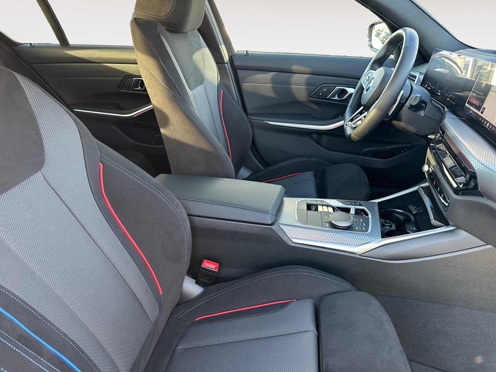 BMW 320d Limousine M Sportpaket HiFi DAB LED RFK foto 15