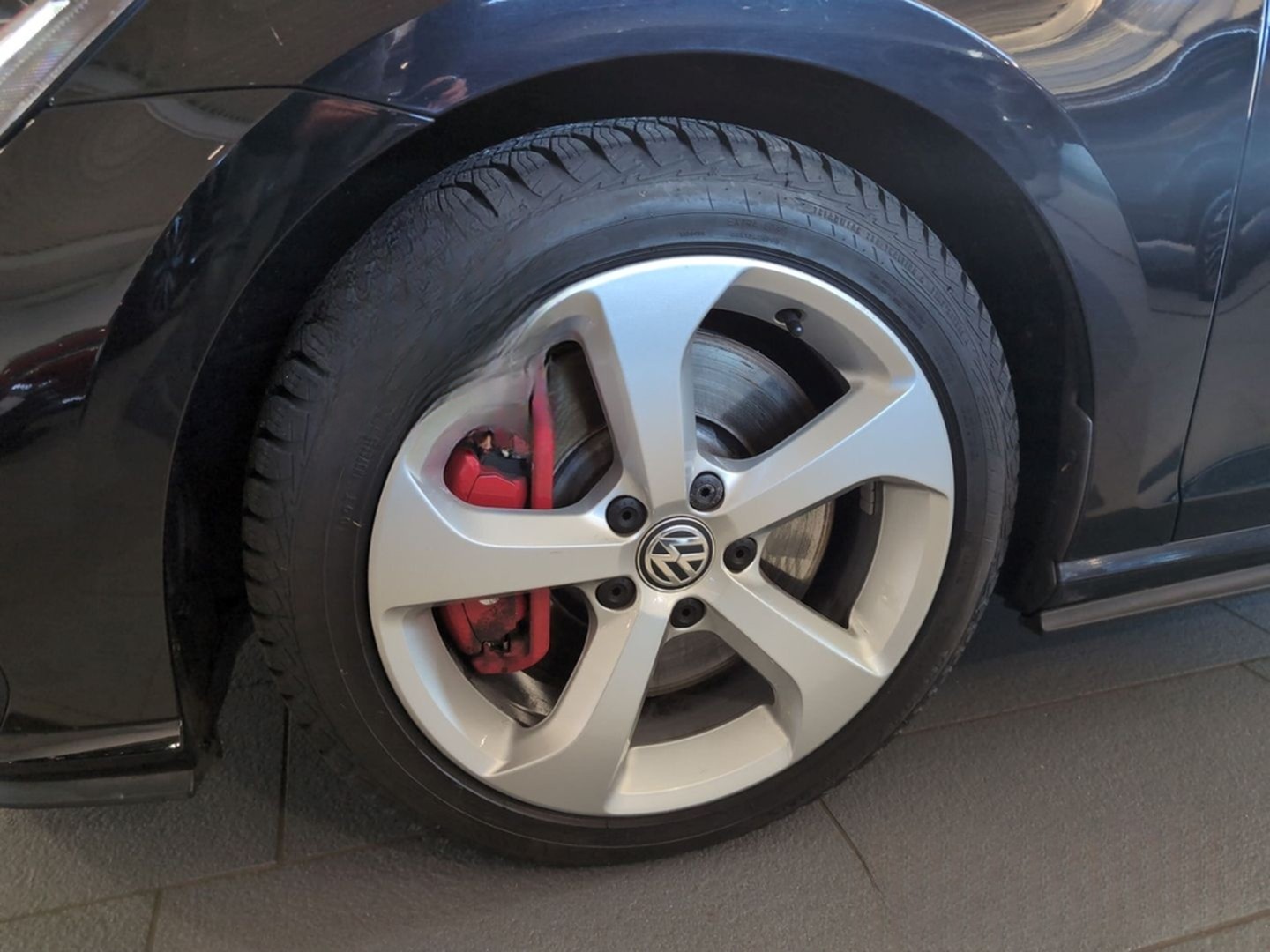 Volkswagen Golf GTI VII Performance 2,0 TSI NAVI+ACC+BLUETO foto 15